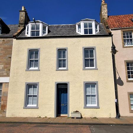 Market Apartment- Harbourfront Studio Pittenweem Bagian luar foto
