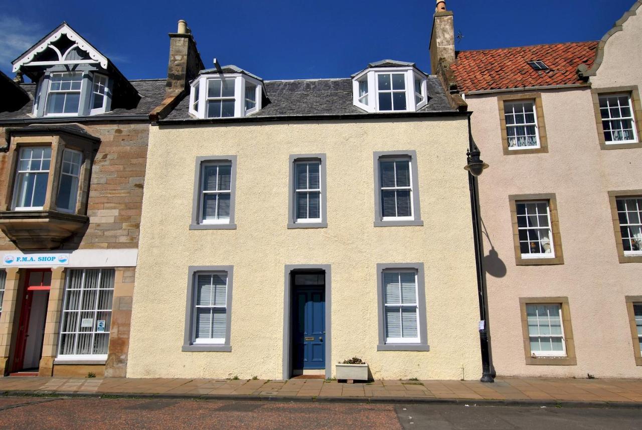 Market Apartment- Harbourfront Studio Pittenweem Bagian luar foto