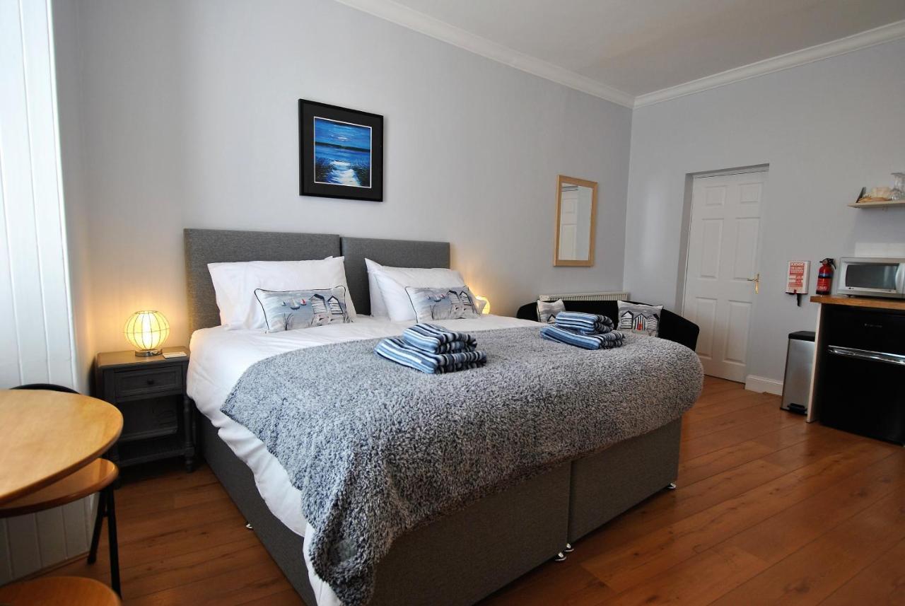 Market Apartment- Harbourfront Studio Pittenweem Bagian luar foto